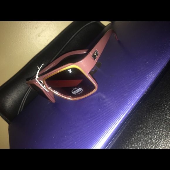 Men shades - Picture 2 of 3